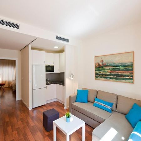 Apartamentos Murallas De Sevilla Kültér fotó